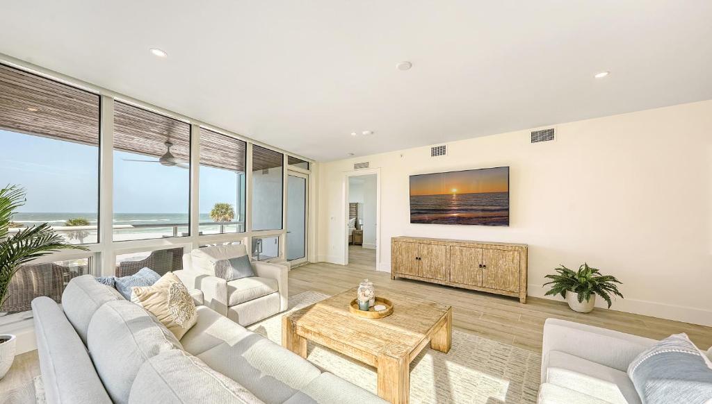 Ten35 Seaside Rentals photo 4