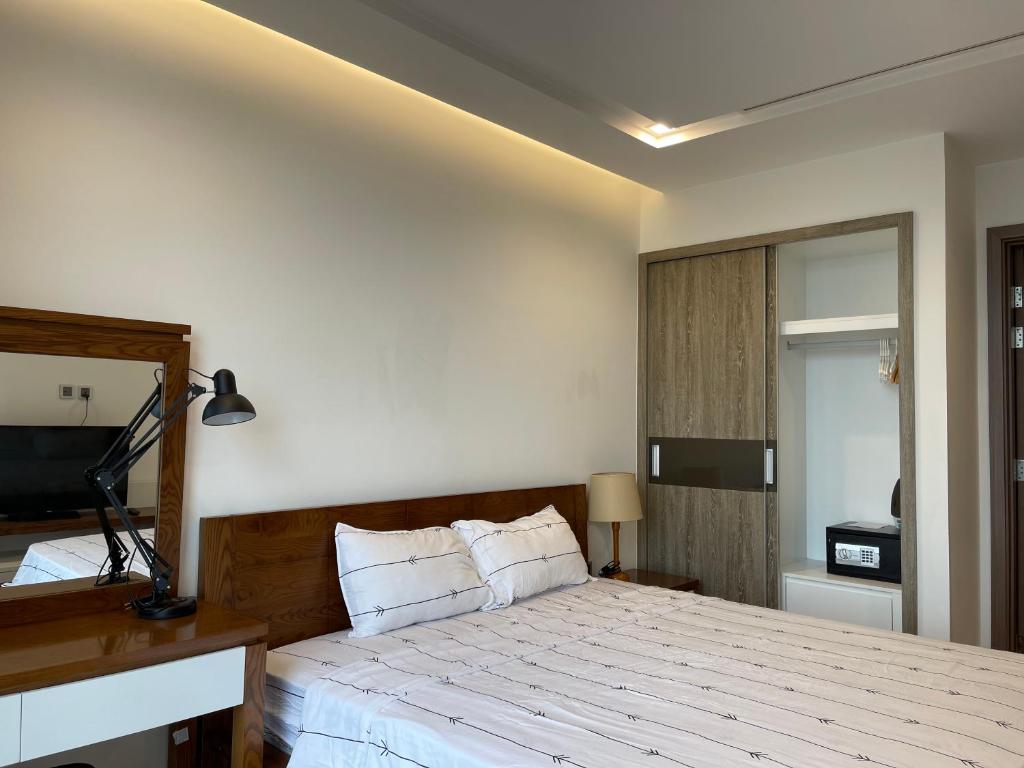 Vinhomes Metropolis Luxury Apartment 2 Br