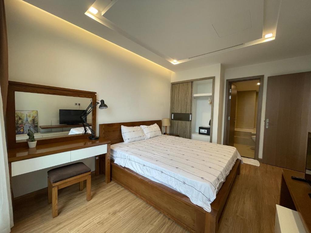 Vinhomes Metropolis Luxury Apartment 2 Br