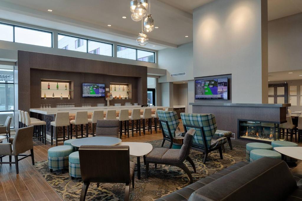 Residence Inn by Marriott Columbus Airport image