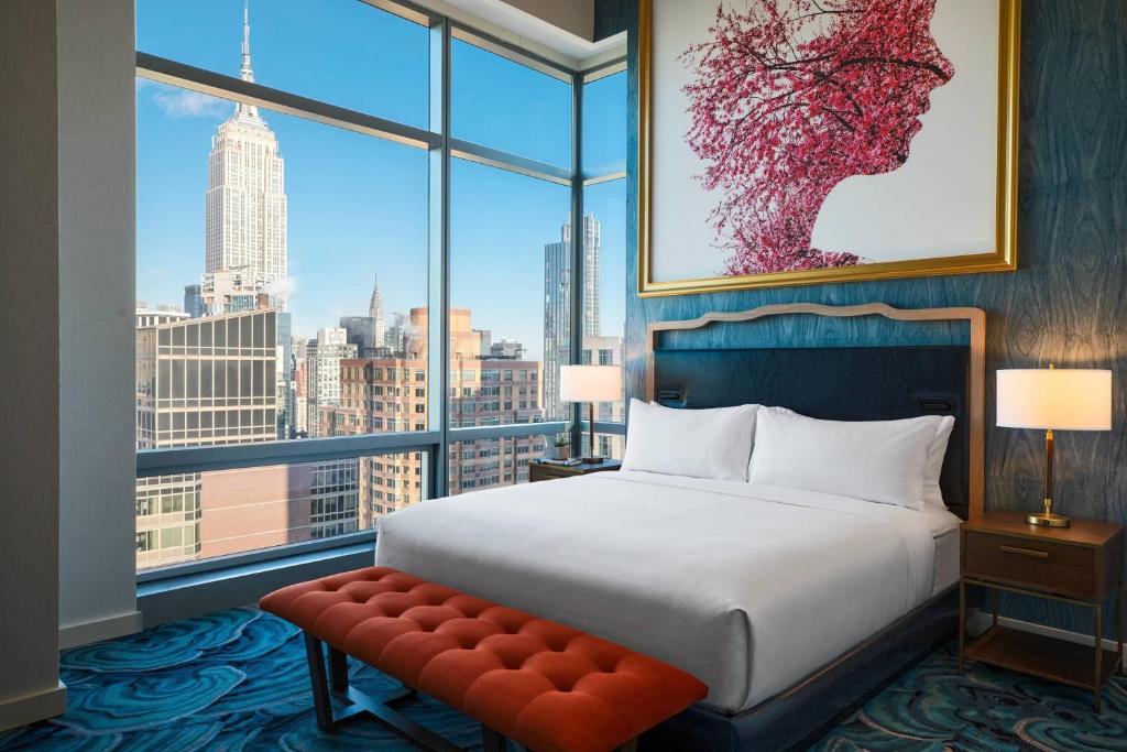 Renaissance New York Chelsea Hotel image