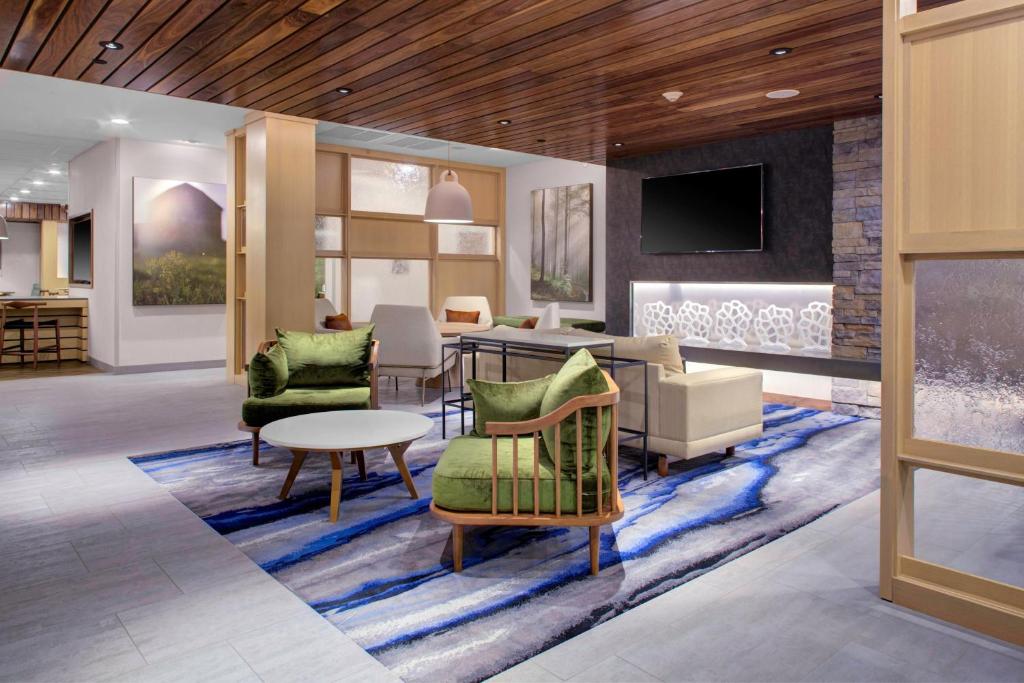 Fairfield Inn & Suites by Marriott Allentown West image