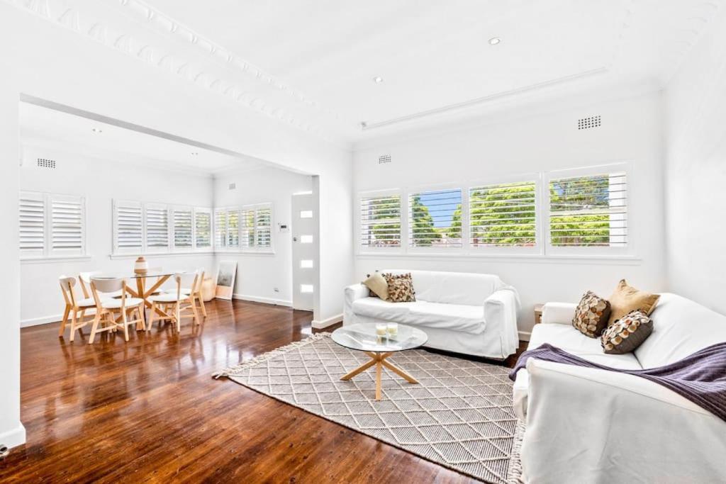Harbour Views Retreat 3Beds prestigious Abbotsford photo 1