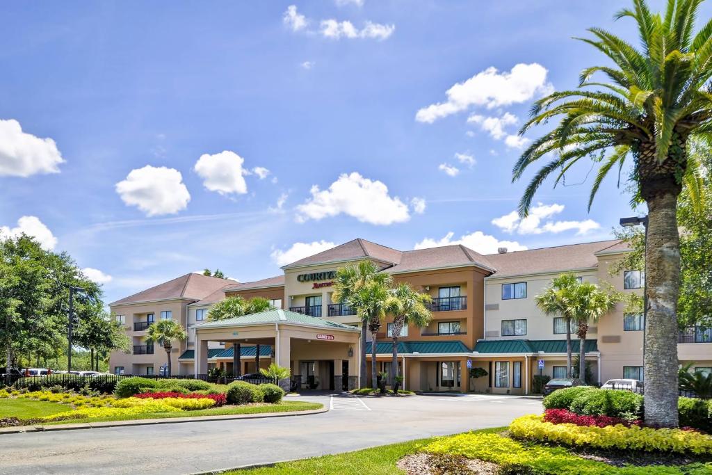 Courtyard by Marriott Jacksonville Airport/ Northeast photo 1