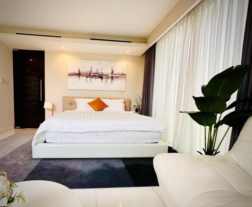 2 bed Park view Avalon Apartment Dist.1 HCMC