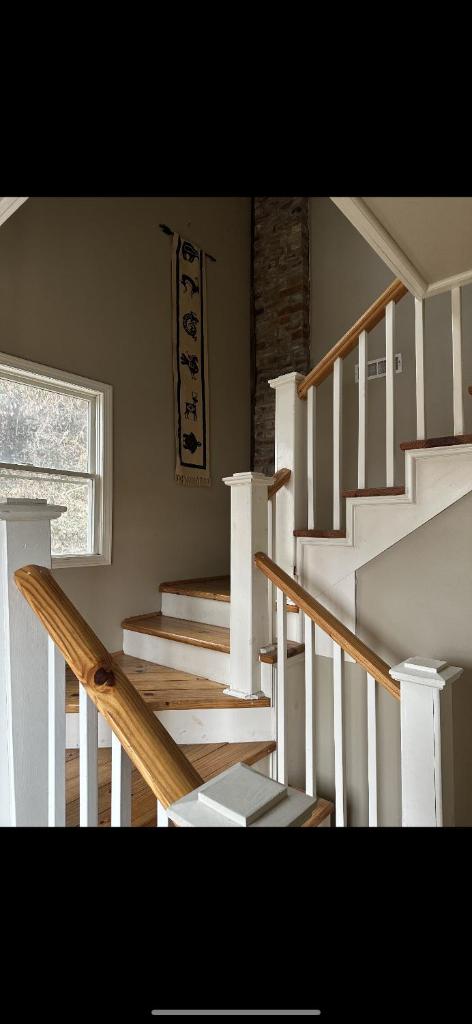 507 A Bridge Down Stairs photo 4