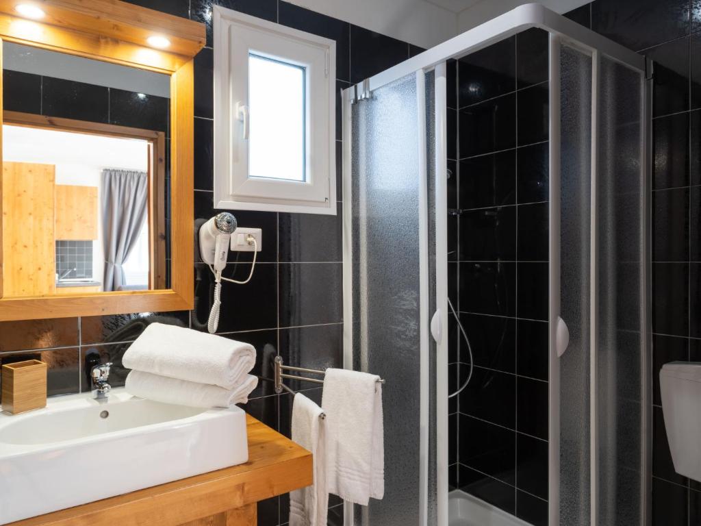 Holiday Home Mandorlo - SLR401 by Interhome photo 3