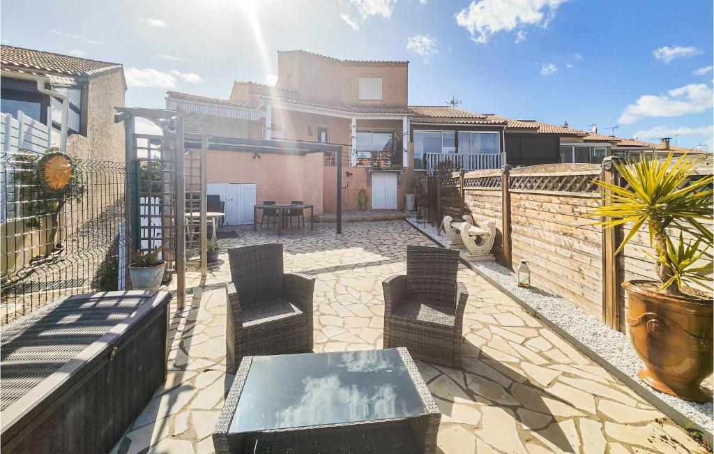 Stunning Home In Fleury D Aude With 3 Bedrooms And Wifi photo 2