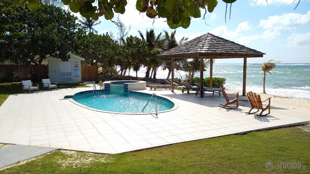 Seacada- Beachfront - Pool - Panoramic Sunsets photo 1