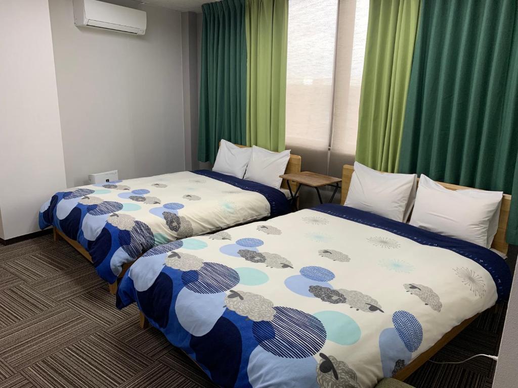 4人で一緒に熊本の中心地の最も広く安価な部屋 KDY stay