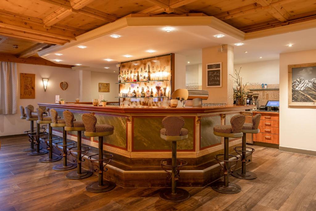 Hotel Alphof Stubaital photo 3
