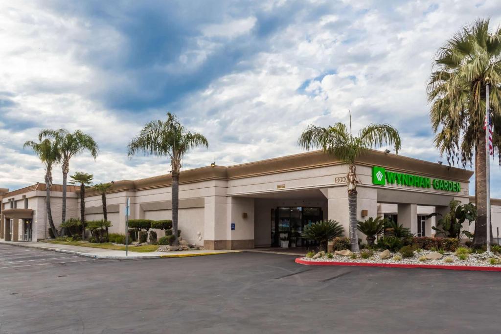Wyndham Garden Fresno Yosemite Airport image
