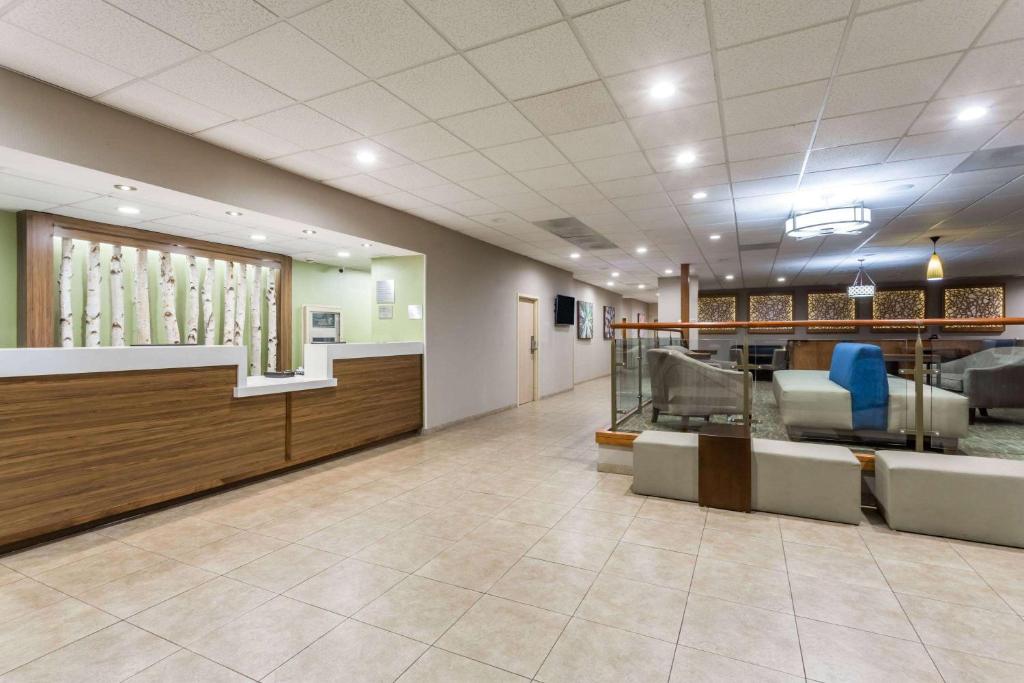 Wyndham Garden Fresno Yosemite Airport photo 1