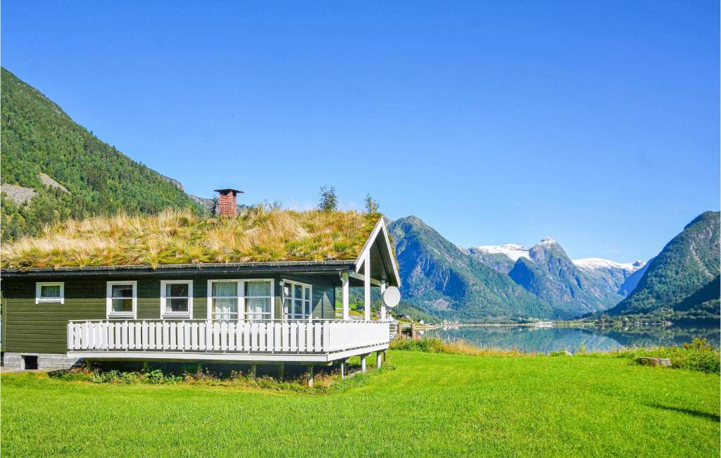 Amazing Home In Fjrland With 3 Bedrooms