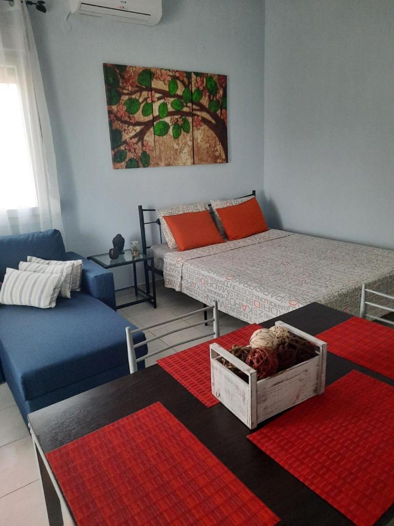 Park view apartment in Paralia Dionisiou photo 3