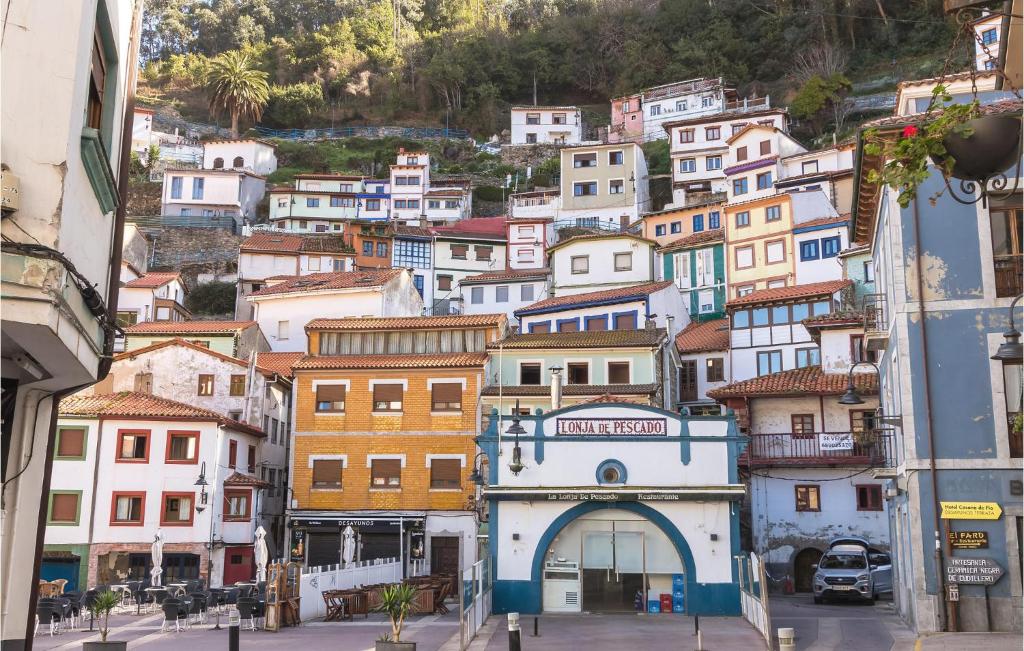 Awesome Apartment In Cudillero With Wifi And 3 Bedrooms photo 1