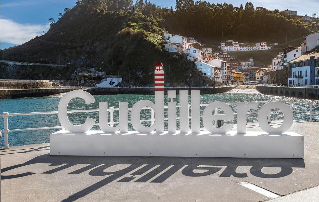Awesome Apartment In Cudillero With Wifi And 3 Bedrooms photo 2
