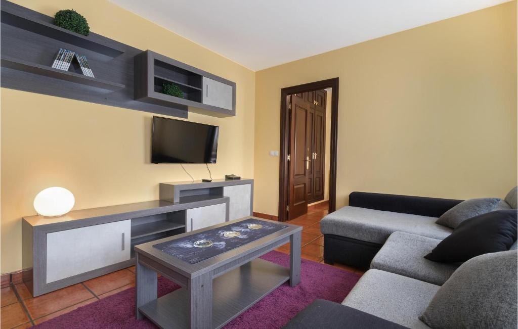 Awesome Apartment In Cudillero With Wifi And 3 Bedrooms photo 3