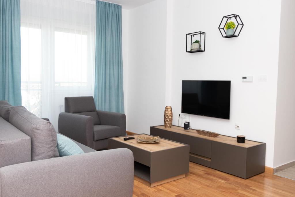 Millennium Apartment photo 3