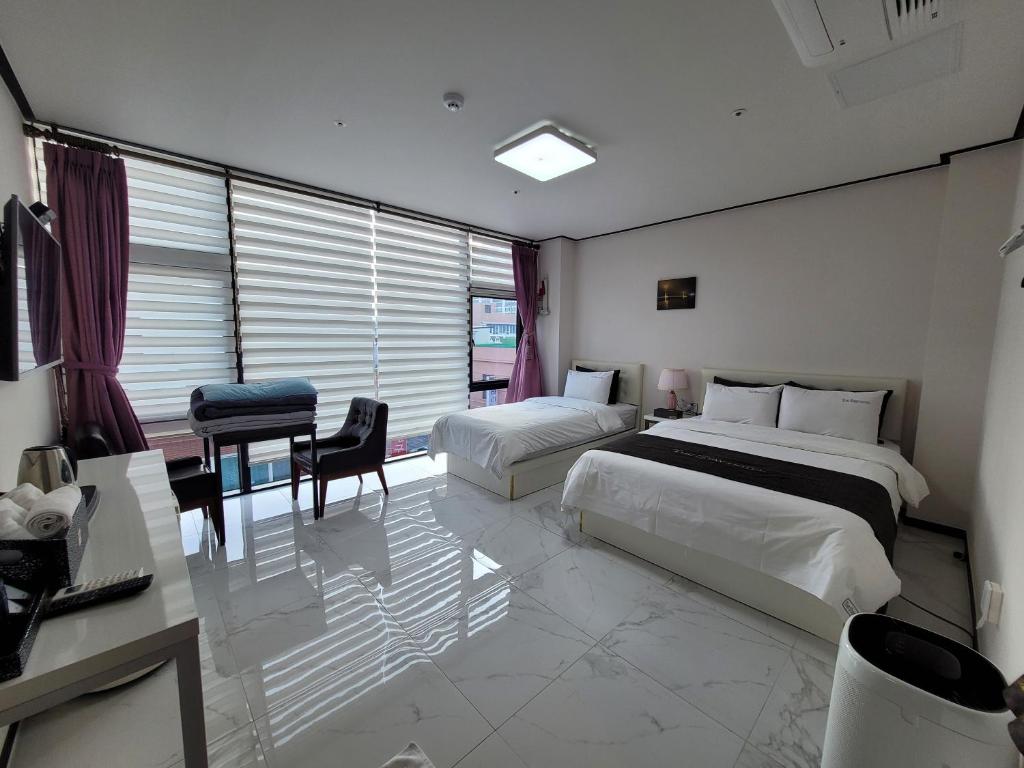 Yeosu Thestay Hostel photo 3