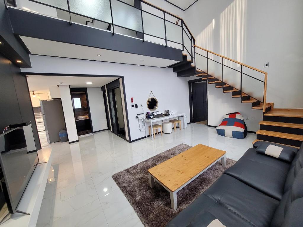 Yeosu Thestay Hostel photo 1