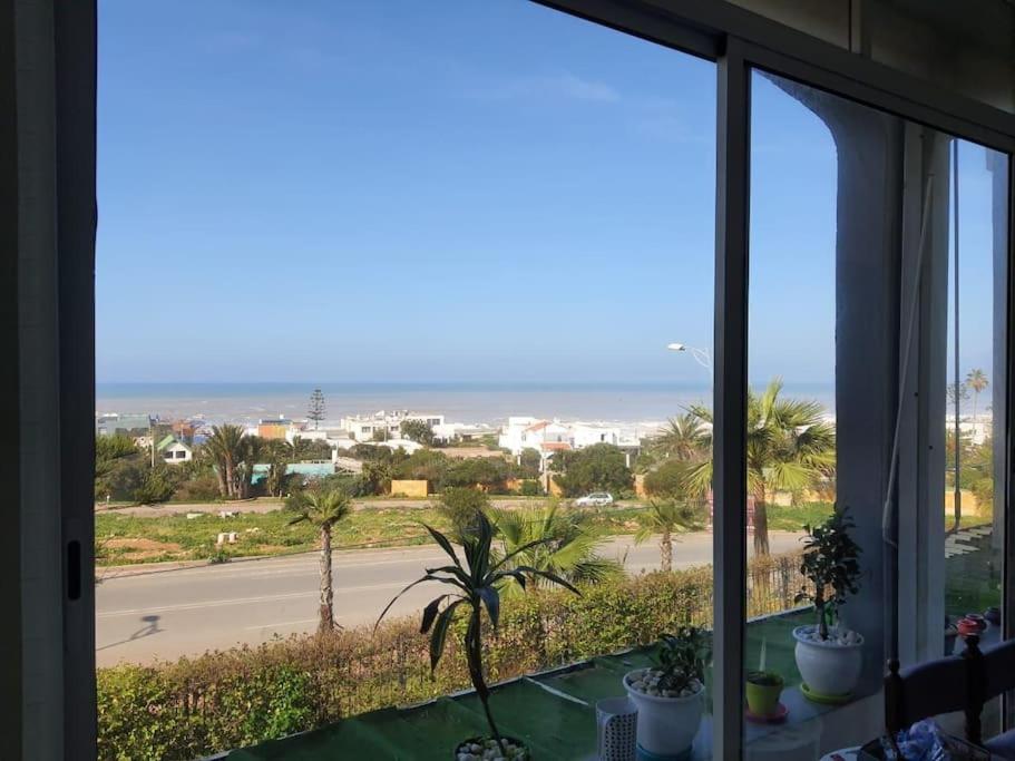 Melrose Beach - Apartment with a beach view photo 1