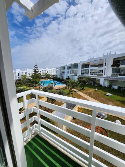 Melrose Beach - Apartment with a beach view photo 3