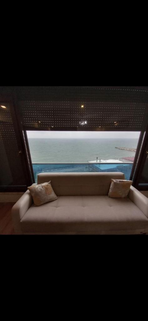 Yalova beach photo 1