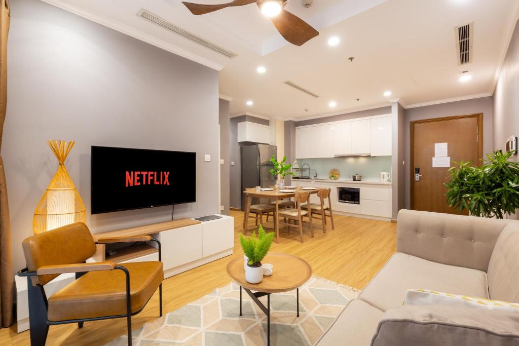 Blue Fingers Vinhomes