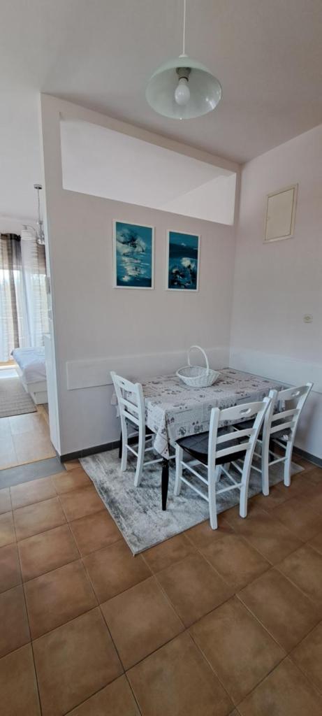 Studio apartman Zara photo 4