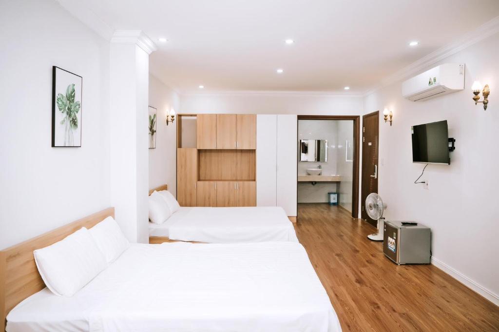 Central Wall Hue homestay