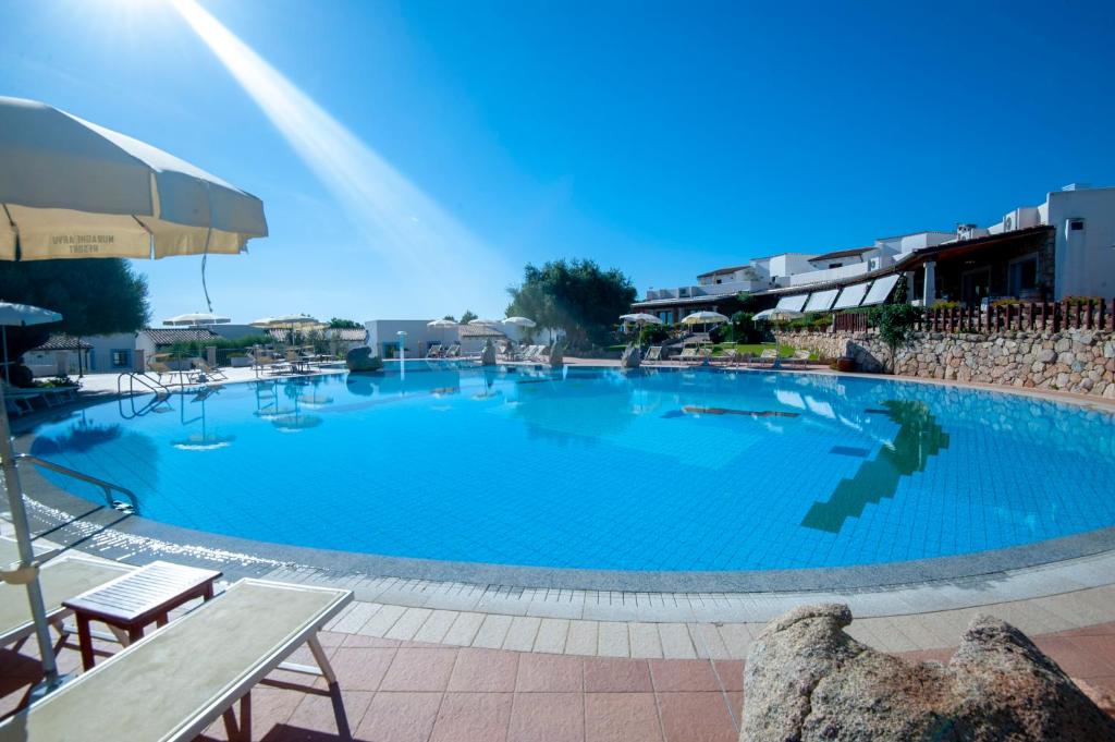 Hotel Resort Nuraghe Arvu photo 2