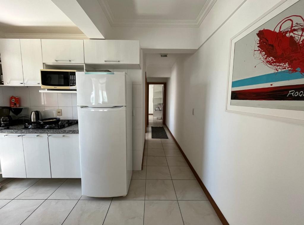 Apartamento 2 quartos completo 200 m da praia photo 3