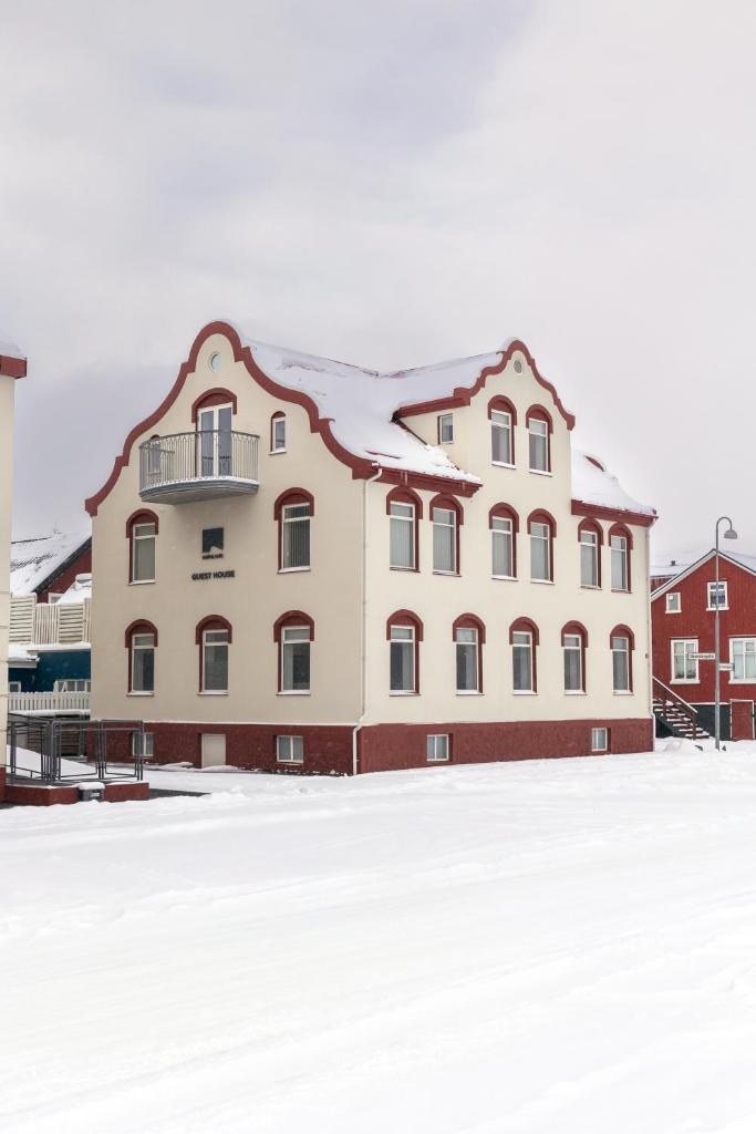 Hrimland Guesthouse photo 1