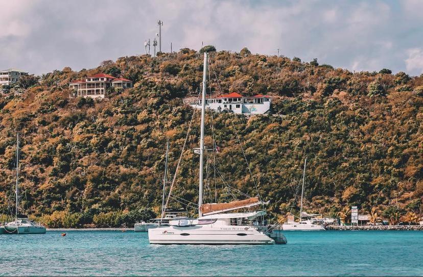 Jost Van Dyke, BVI 3 Bedroom Villa with Caribbean Views & Pool photo 1