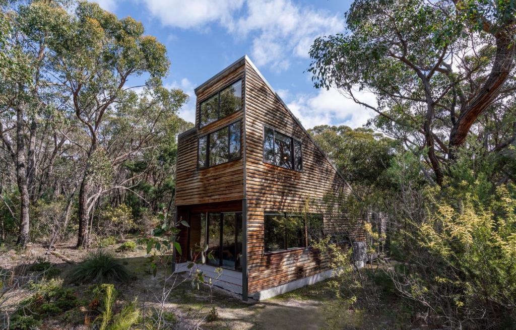 DULC Cabins - Tap to explore photos