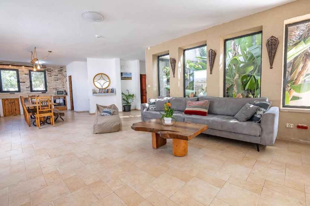 שופרא ריזורט - וילה ובקתות - נופש וספורט Shoofra Resort Vacation Nature and Sport photo 4