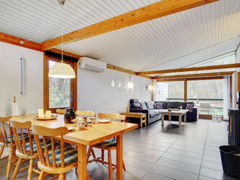 Holiday Home Gudrun - 400m from the sea in Sealand by Interhome photo 2