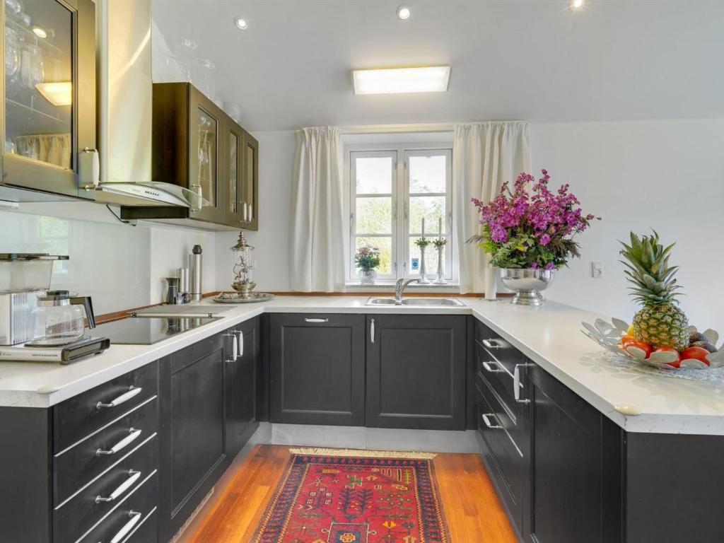 Holiday Home Wigh - 800m from the sea in Lolland- Falster and Mon by Interhome photo 3