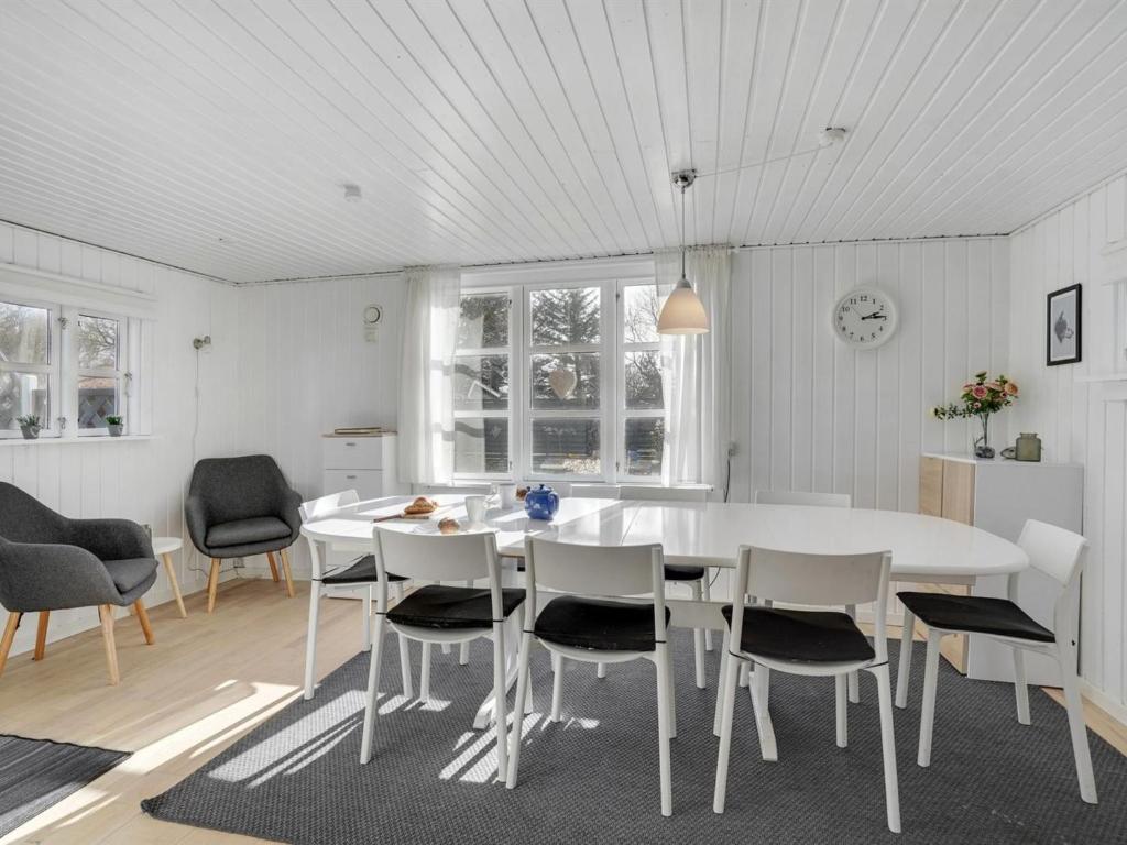 Holiday Home Era - 200m from the sea in Lolland- Falster and Mon by Interhome photo 2