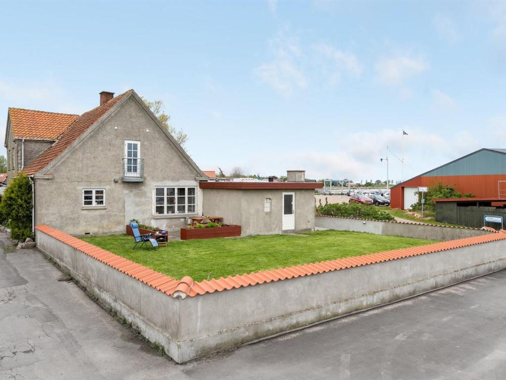 Holiday Home Thorlef - 10m from the sea in Lolland- Falster and Mon by Interhome photo 1
