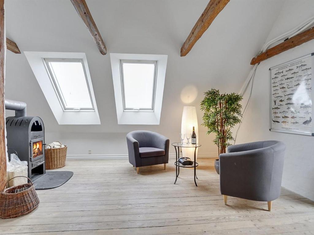 Holiday Home Thorlef - 10m from the sea in Lolland- Falster and Mon by Interhome photo 3