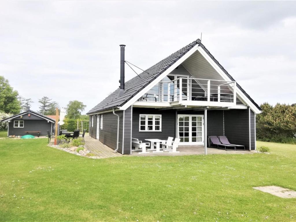 Holiday Home Laurie - 150m from the sea in Funen by Interhome