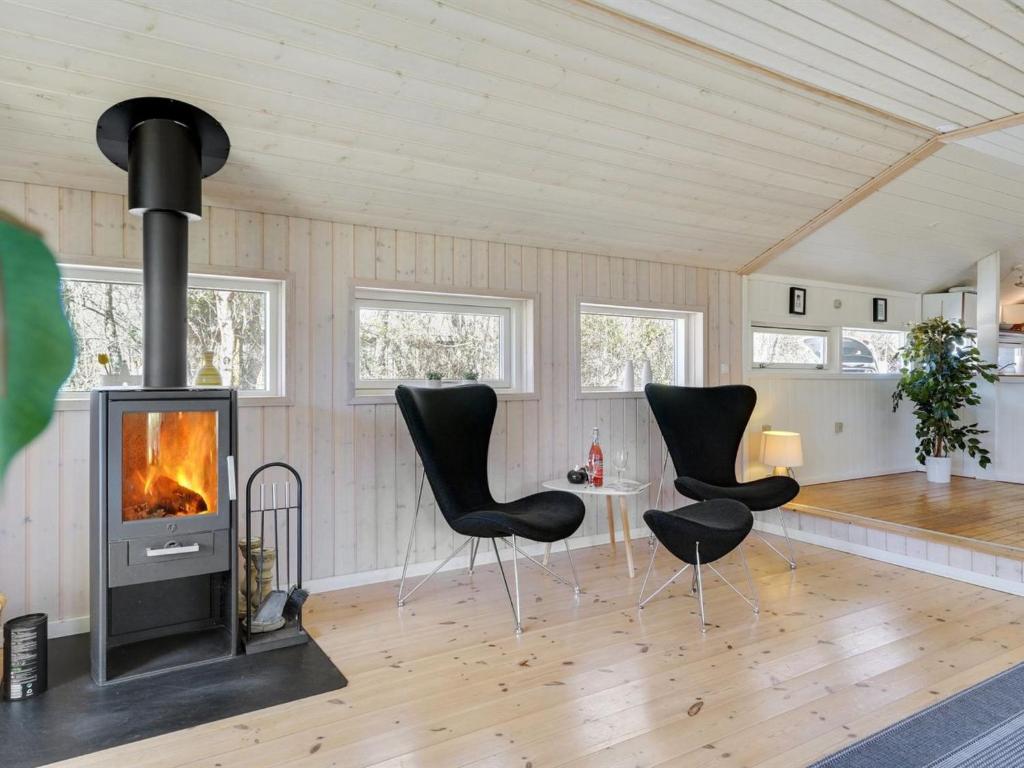 Holiday Home Steffie - 10km from the sea in Western Jutland by Interhome photo 4