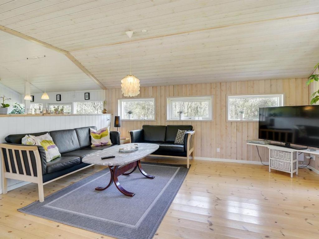Holiday Home Steffie - 10km from the sea in Western Jutland by Interhome photo 3