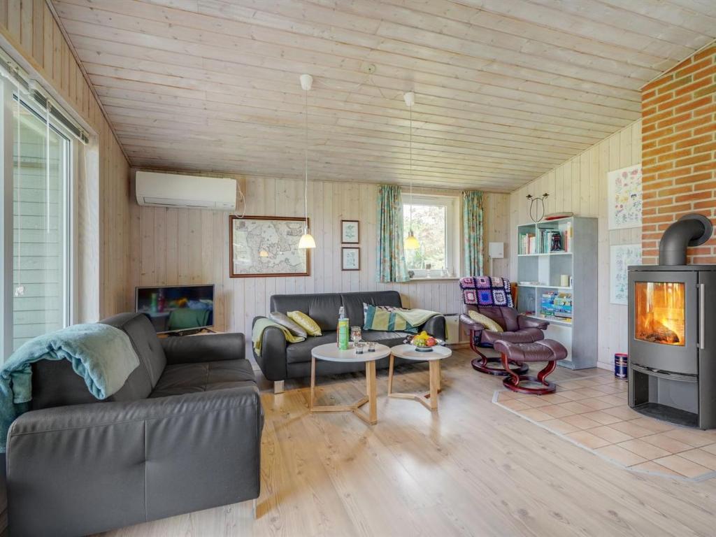 Holiday Home Helwigh - 100m to the inlet in Western Jutland by Interhome photo 4
