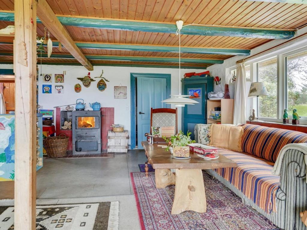 Holiday Home Sallie - 6km from the sea in NW Jutland by Interhome photo 3