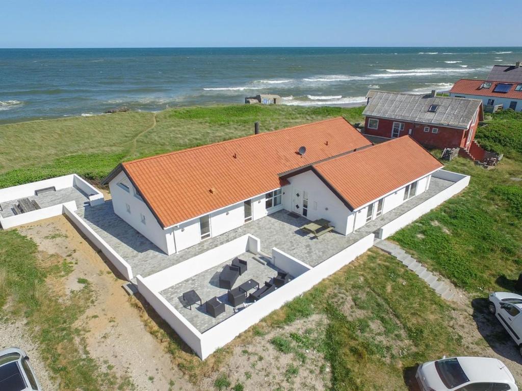 Holiday Home Devis - 50m from the sea in NW Jutland by Interhome