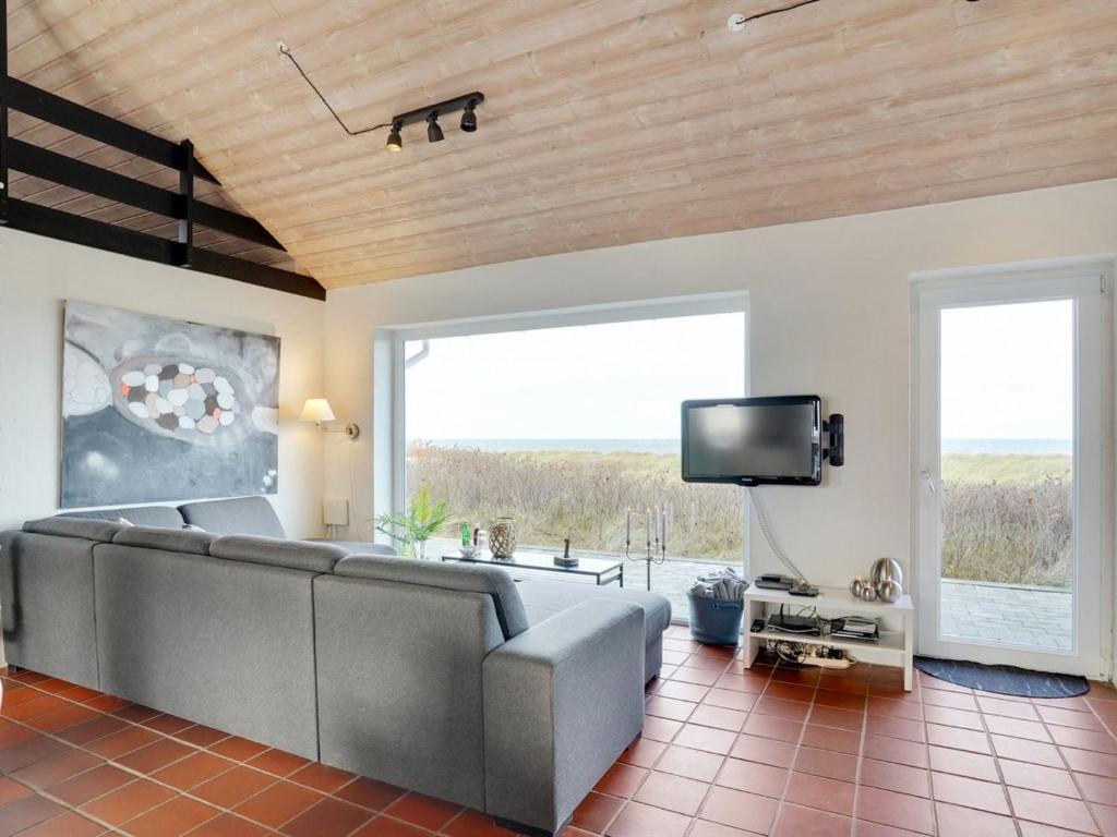 Holiday Home Devis - 50m from the sea in NW Jutland by Interhome photo 3