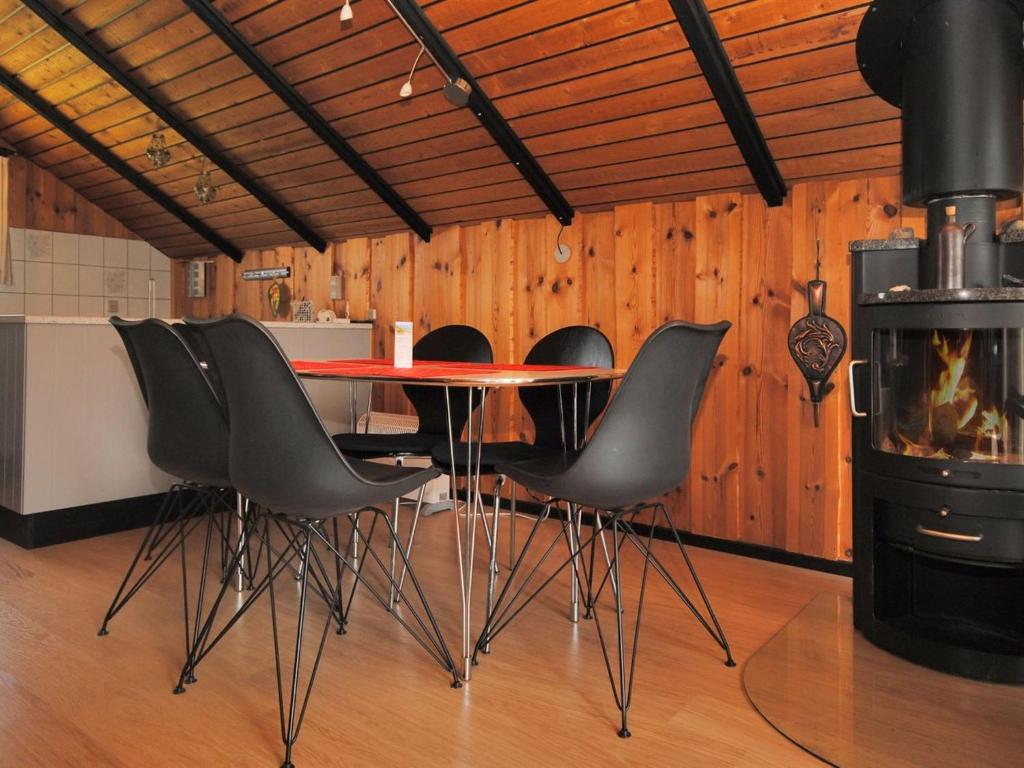 Holiday Home Iana - 100m to the inlet in The Liim Fiord by Interhome photo 2